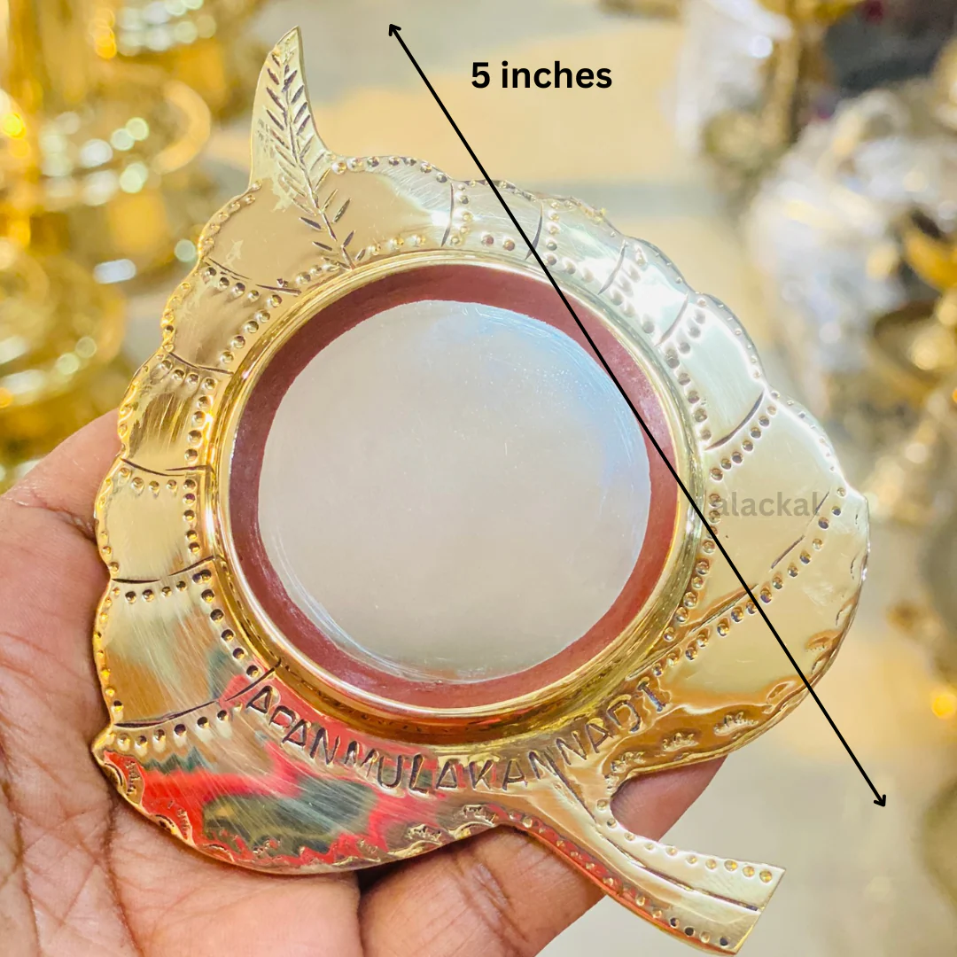 AUTHENTIC ARANMULA KANNADI ( AALILA SHAPE ) | LEAF SHAPED METAL MIRROR FOR GIFTING - Image 3