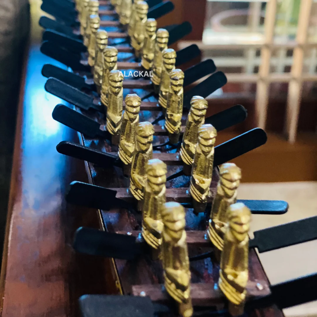 AUTHENTIC WOODEN KERALA BOATRACE WITH BRASS DESIGNS AND MEN | ARANMULA VALLAMKALI | SNAKEBOAT - Image 6