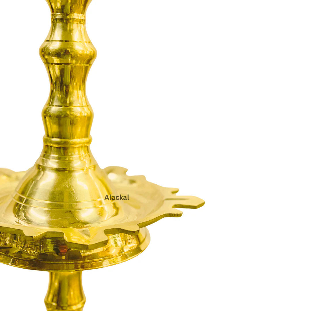 BRASS CROSS LAMP | KURISHU VILAKKU - Image 4